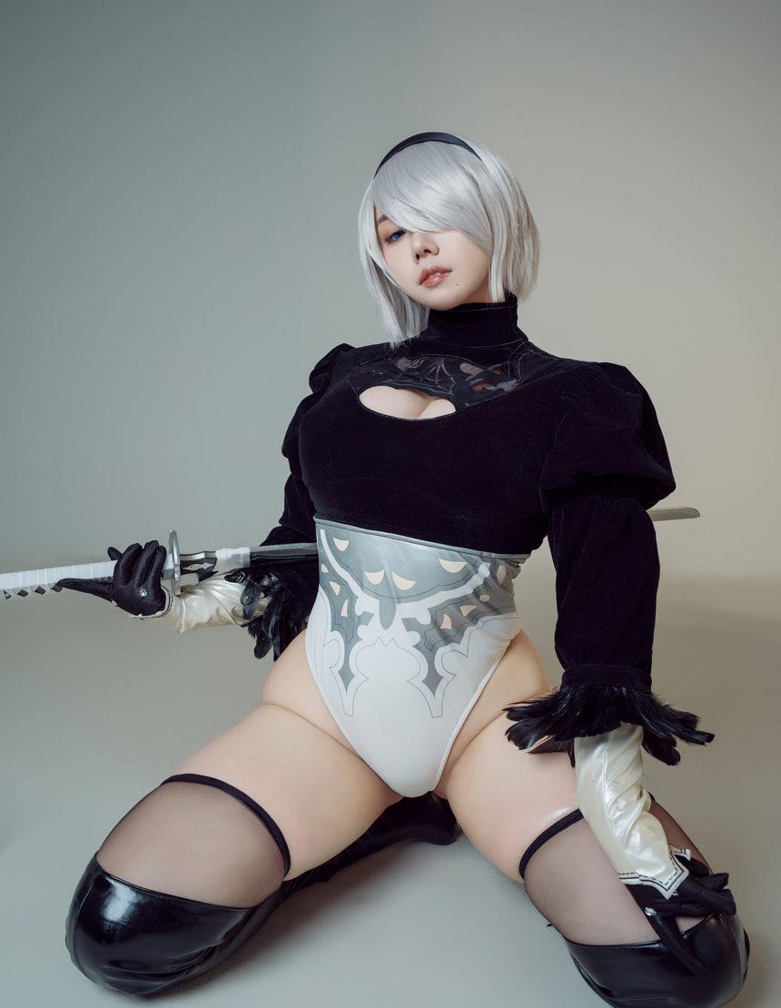 麻花酱 尼尔：机械纪元 2B [25P-130MB]