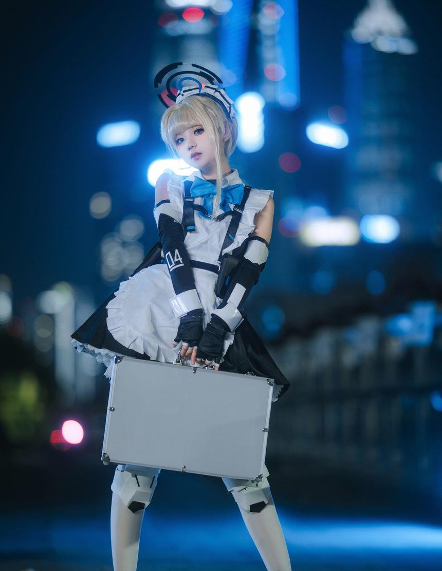 花柒Hana - 蔚蓝档案 飞鸟马时 [15P-300MB]