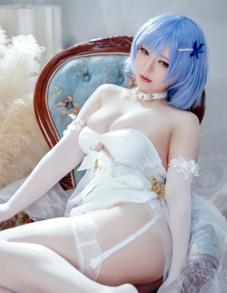 半半子-恰巴耶夫-白骑兵的旋律礼服[64P+2V-306MB]