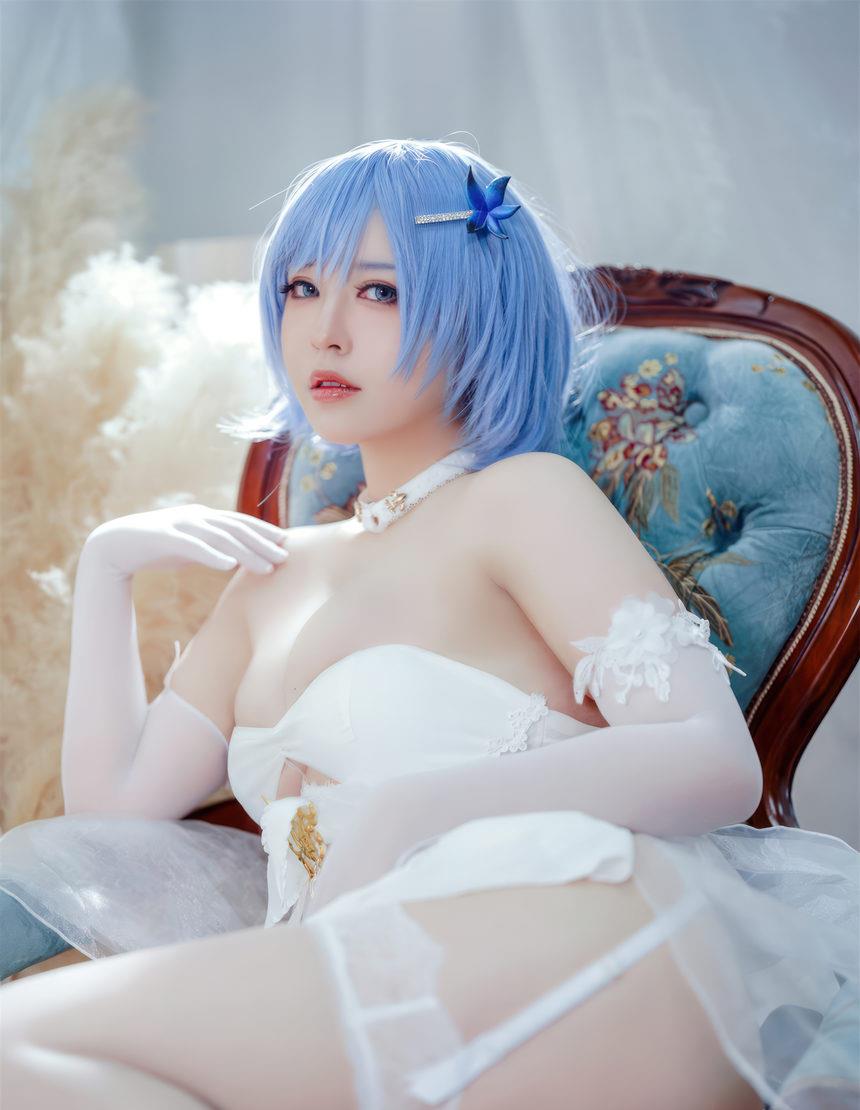 半半子-恰巴耶夫-白骑兵的旋律礼服[64P+2V-306MB]