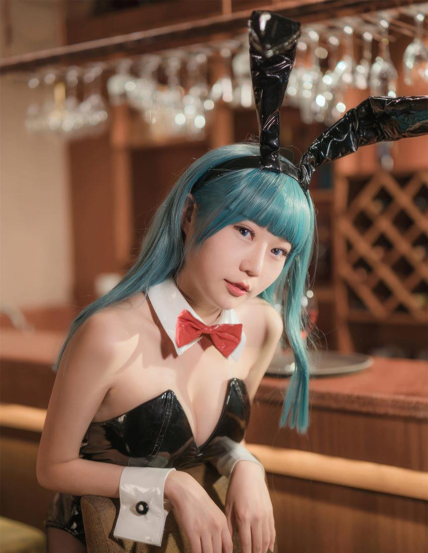 香草喵露露 - 七龙珠 布玛 兔女郎 [30P-222MB]